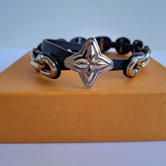 Authentic Louis Vuitton Choker Necklace Limited Edition - Picture 3 of 16